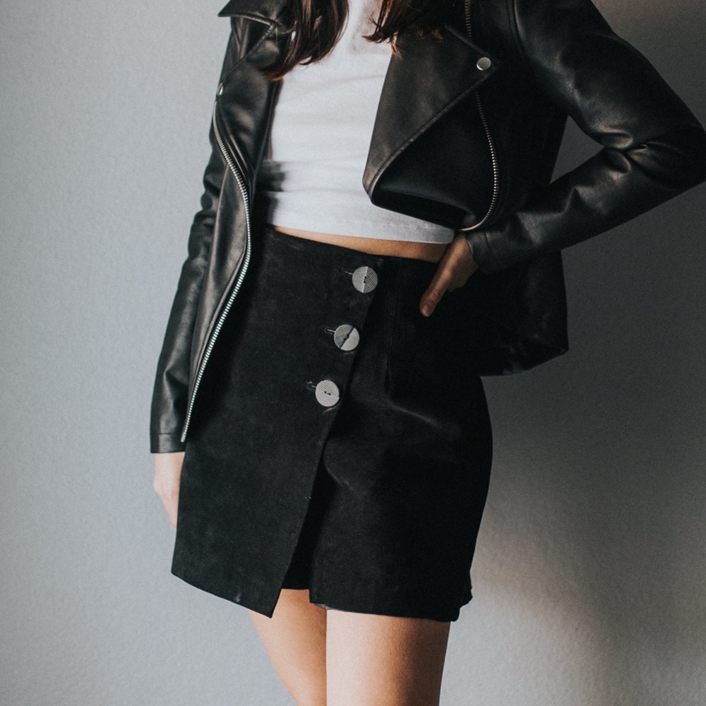 Vintage Leather Skirt/Skort with Buttons